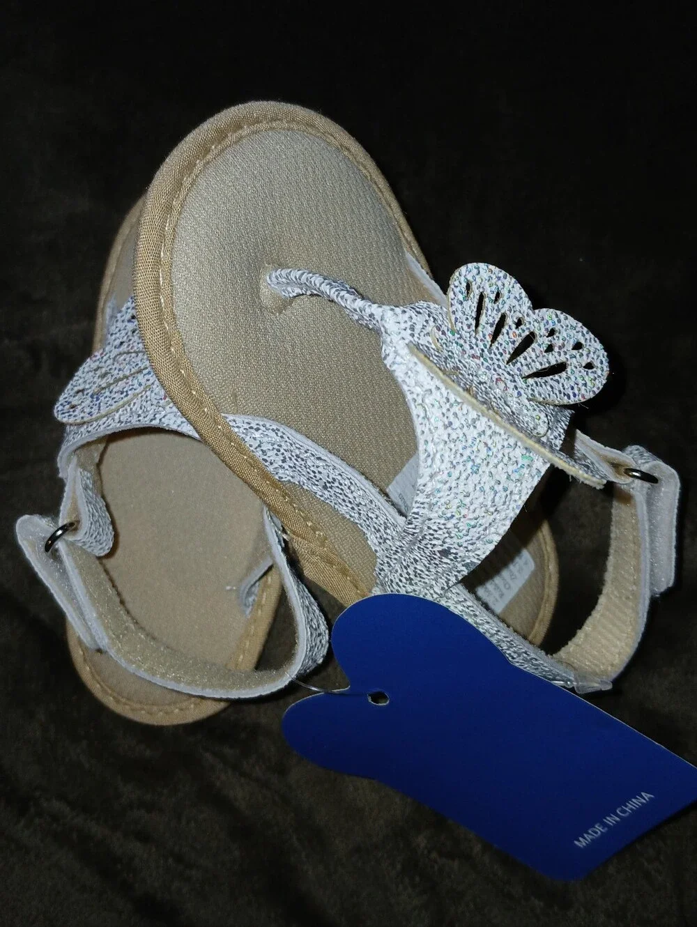 NWT Kids White Glitter Butterfly Sandals. 12-18 Mths.